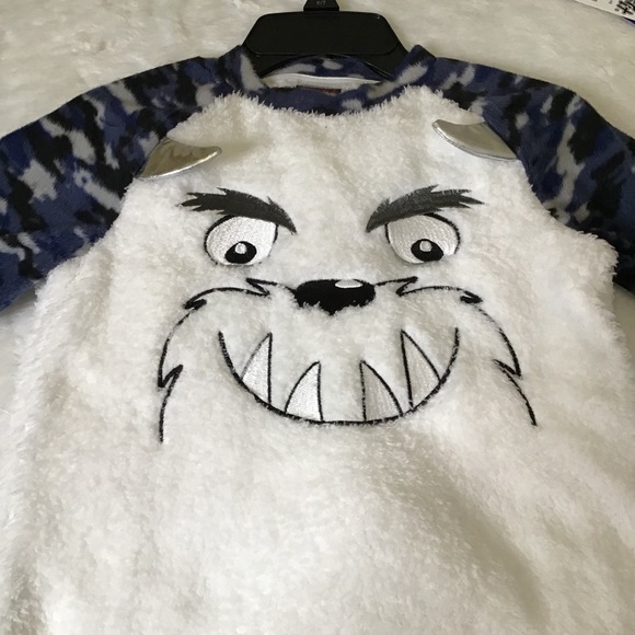 Sleep on It Boys 2 piece Fleece Pajama - Picture 3 of 10